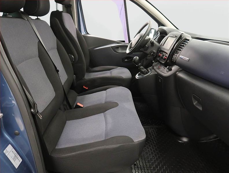 Opel Vivaro (2016) 1.6 BiCDTI, Bus, 9Míst - fotka 9 z 19