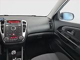 Kia Ceed (2011) 1.6 CVVT, po STK, jezdí dobře - náhled 8
