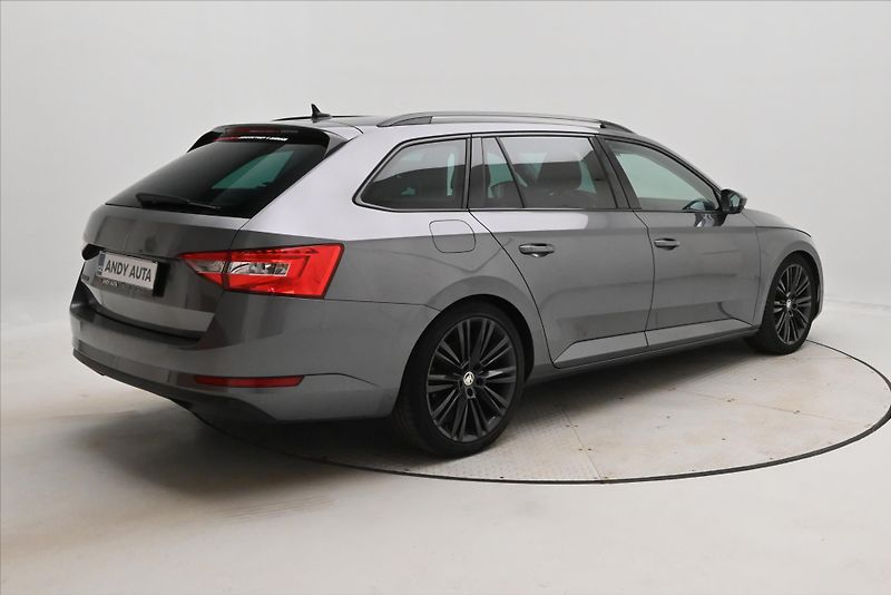 Škoda Superb 2,0 TDI 110kW DSG Style Záruka - fotka 5 z 24