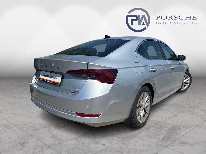 Škoda Octavia Style Plus 2.0 TSI 140kw 4x4 D - fotka 2 z 25