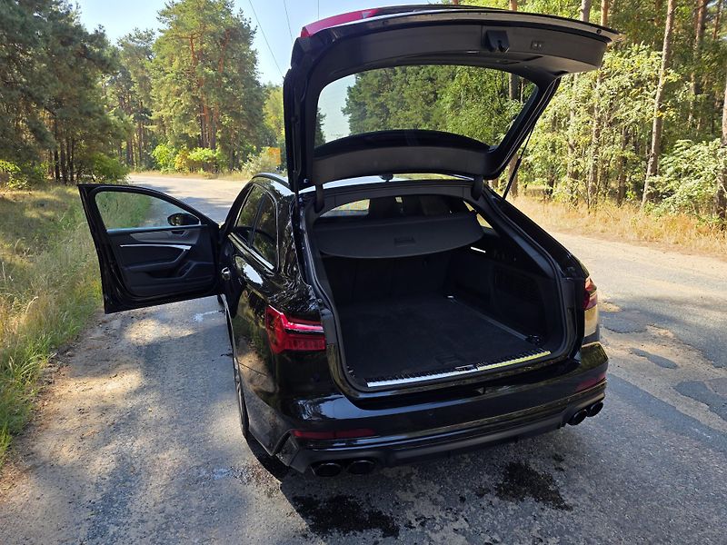 Audi S6 (2021) - fotka 15 z 39