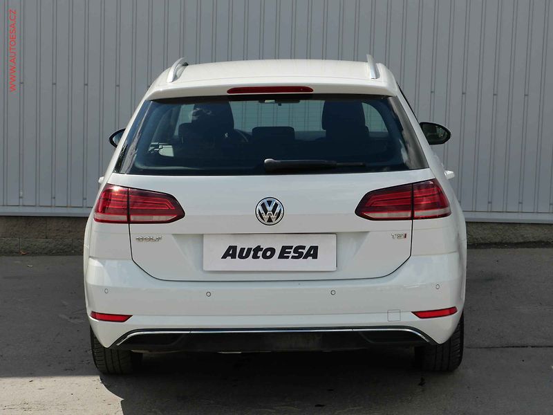 Volkswagen Golf (2017) 1.4 TSi, 2.maj,ČR - fotka 5 z 24