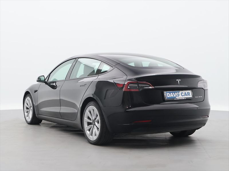 Tesla Model 3 Long Range 75kWh AWD sOH 96,4% - fotka 5 z 32