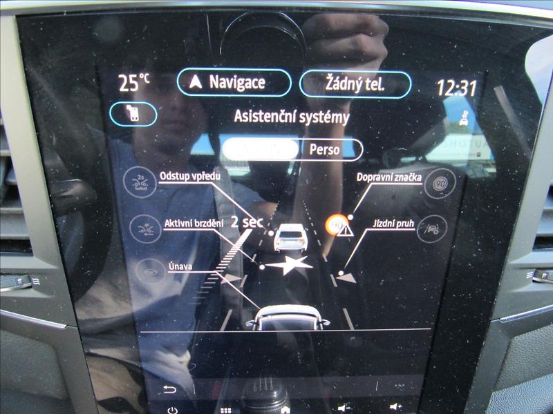 Renault Mégane 1,3 TCe GrandCoupé Techno - fotka 18 z 32