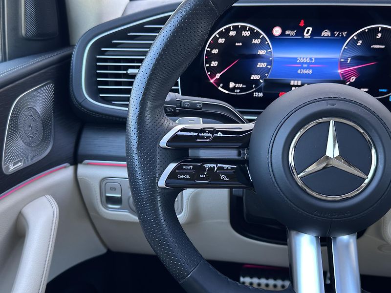 Mercedes-Benz GLS 450d  4Matic AMG - fotka 12 z 35
