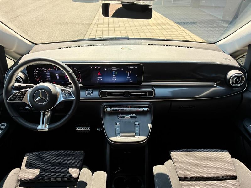 Mercedes-Benz Třídy V 2,0 250 d / Style / L / 4M - fotka 16 z 21