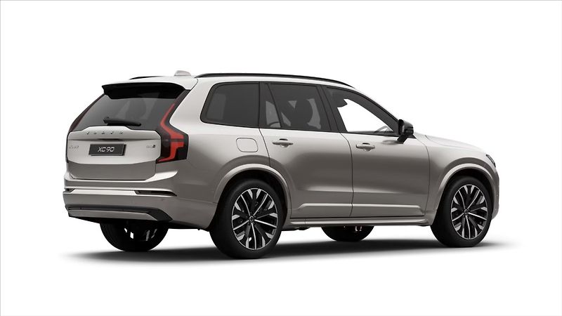 Volvo XC90 (2026) 2,0 B5  Plus Dark - fotka 4 z 12