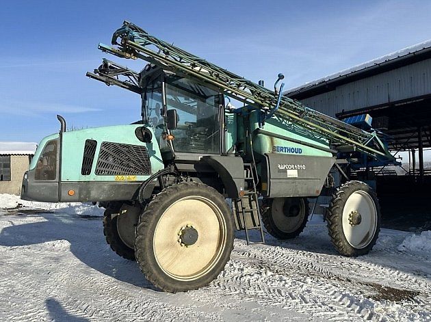 Postřikovač Berthoud Raptor 4240., zdroj: se svolením Losl