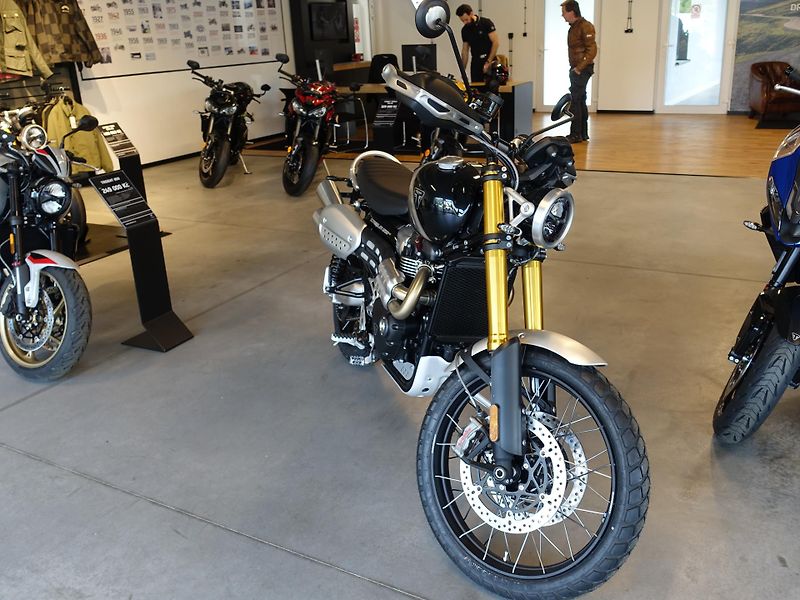 Triumph Scrambler (2026) 1200 XE - fotka 2 z 12