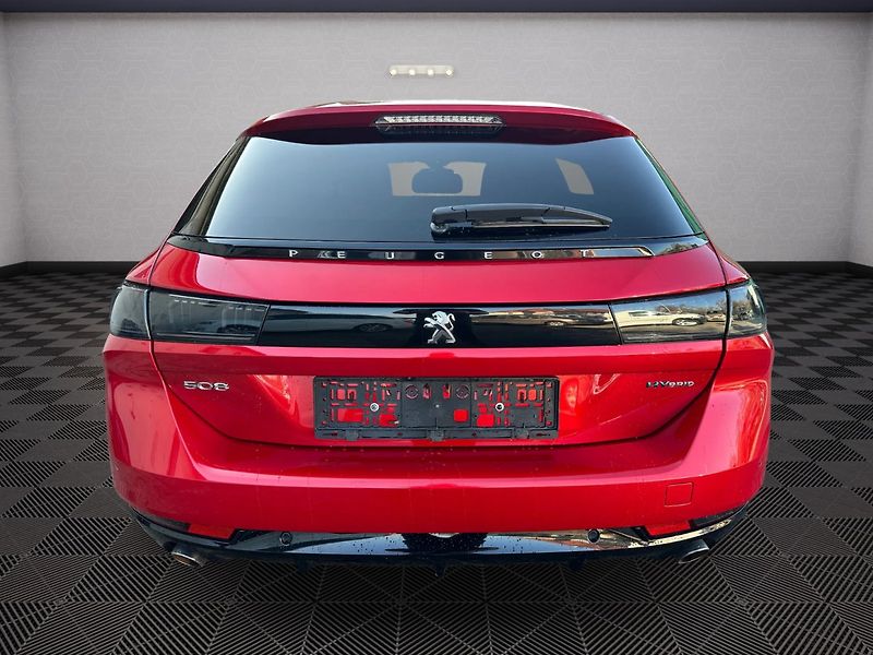 Peugeot 508 (2021) 1.6 133kw Hybrid - fotka 6 z 25