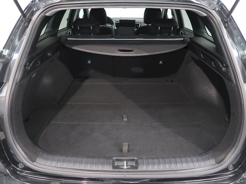 Kia Ceed (2022) SW TOP 1.5T-GDi 118KW - fotka 33 z 33