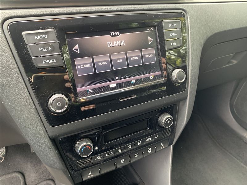 Škoda Rapid 1,0 TSI 81KW STYLE,ČR,SERVISKA - fotka 14 z 20