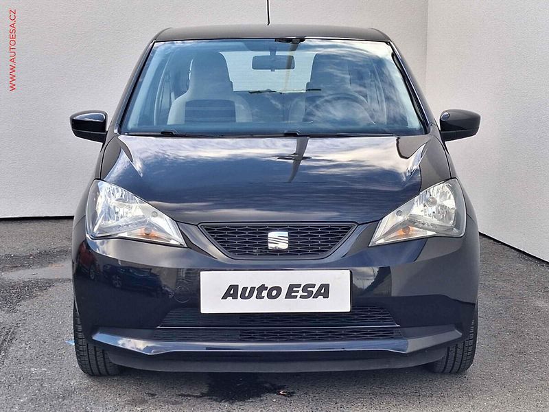 Seat Mii (2013) 1.0 MPi, Style - fotka 2 z 16