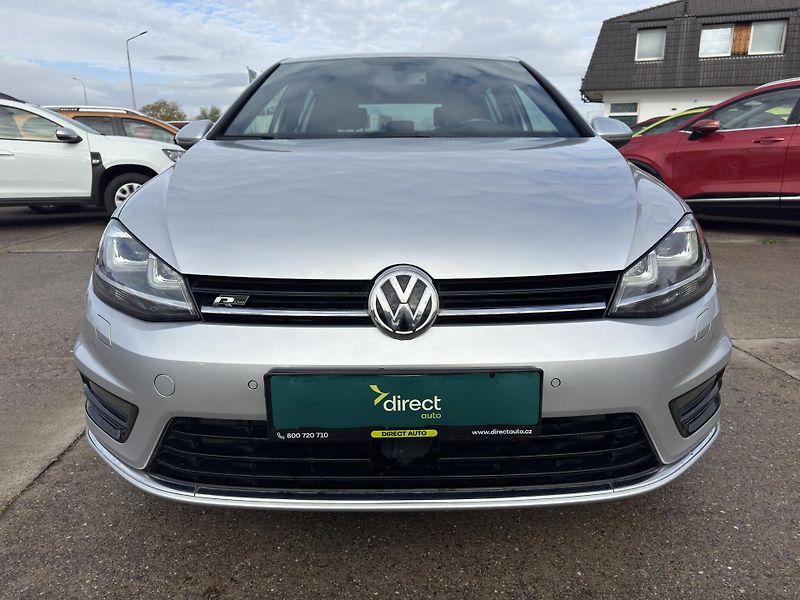 Volkswagen Golf - fotka 9 z 12