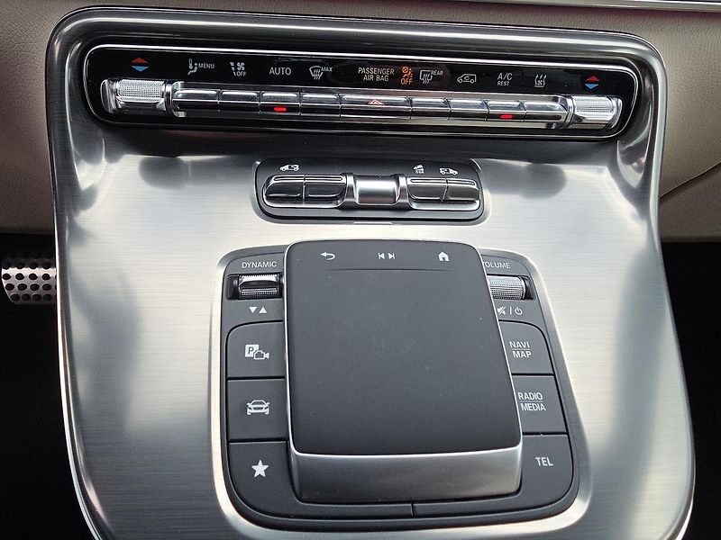 Mercedes-Benz Třídy V V 300d EXL / L / 4M / NEZ.TOP. - fotka 21 z 40