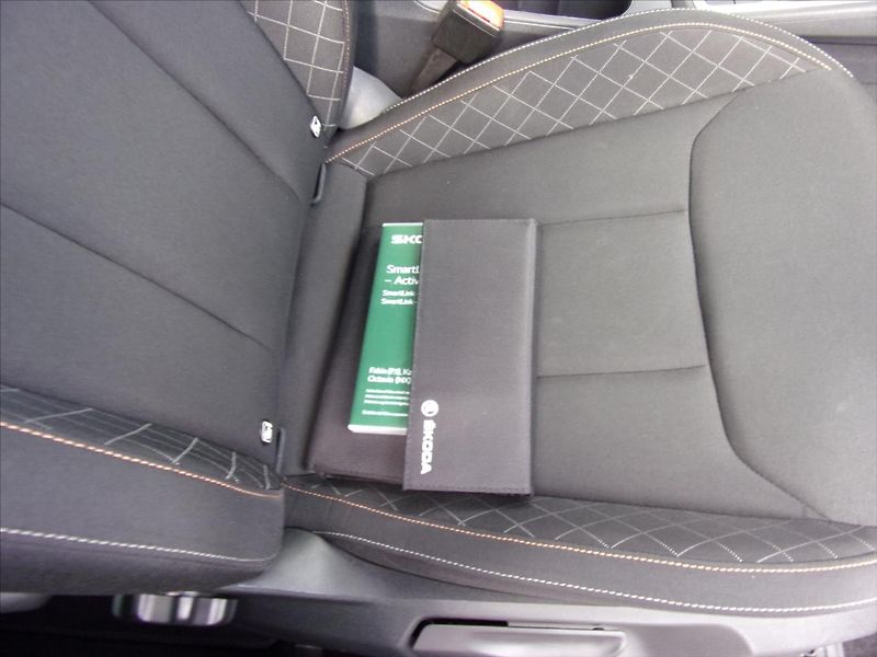 Škoda Scala 1,6 TDI AMB 85kW 1maj. odp.DPH - fotka 10 z 25