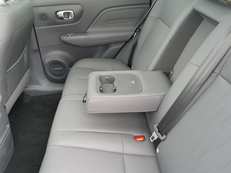 Leapmotor B10 (2025) Design 67kW EV - fotka 22 z 49