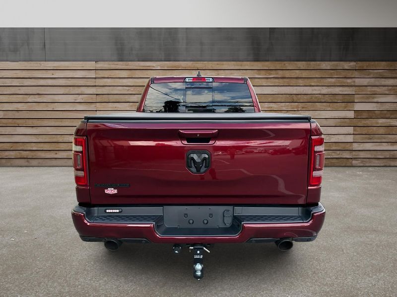 Dodge RAM (2019) +HEMI+LARAMIE+OFFROAD PAKET+ - fotka 4 z 22