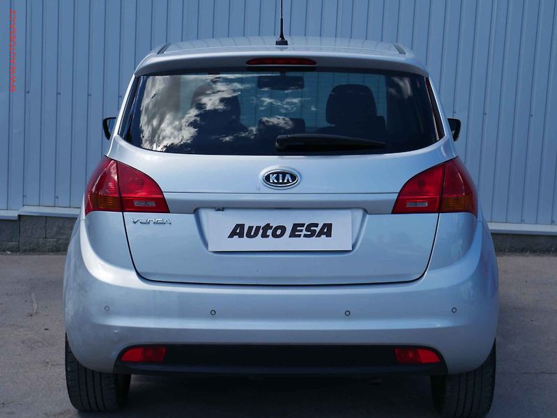 Kia Venga (2011) 1.6 CVVT, AT, tempo, park - fotka 5 z 18