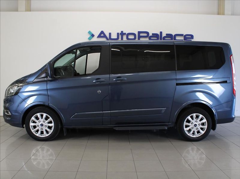 Ford Tourneo Custom 2,0 EB 95kW MT L1 Titan.8-míst - fotka 5 z 21