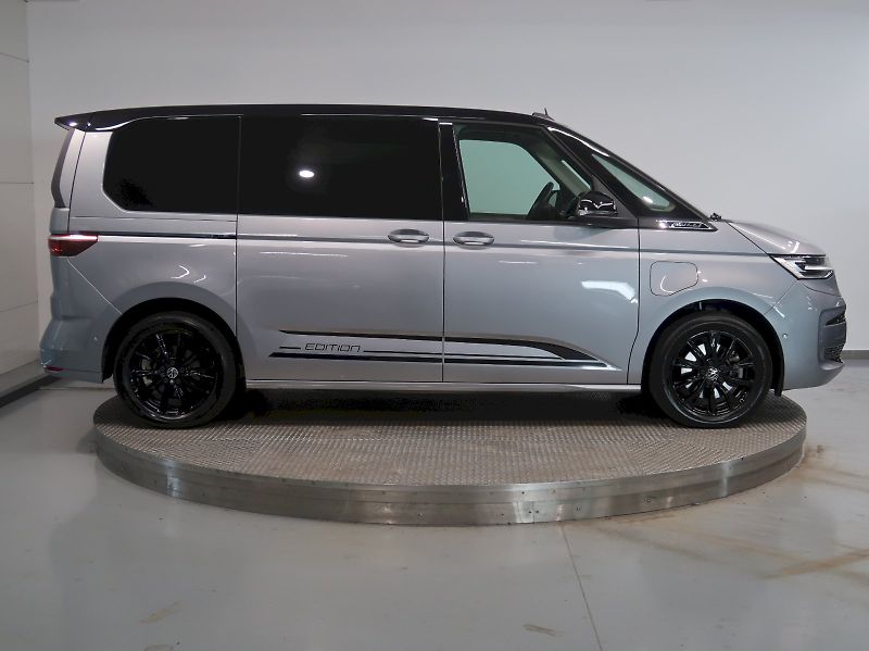 Volkswagen Multivan (2025) BULLI 1.5TSI PHEV 180KW 4M DSG - fotka 8 z 44