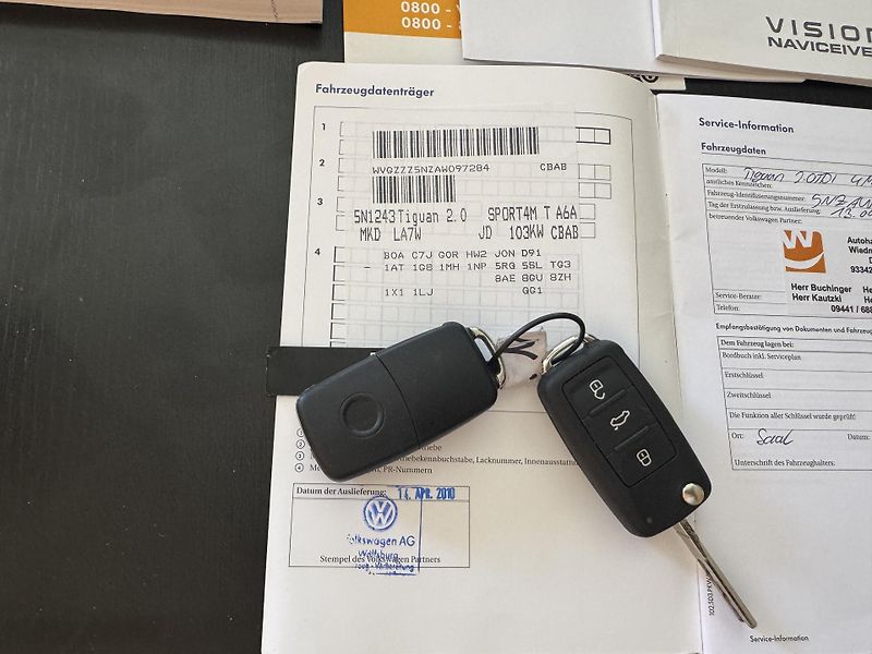Volkswagen Tiguan 2.0TDi,SPORT,4x4,AUTOMAT - fotka 37 z 47