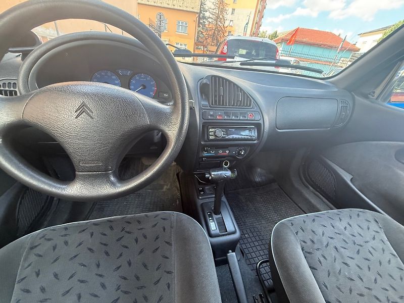 Citroën Saxo (2000) 1.4I - Automat !! - fotka 7 z 11