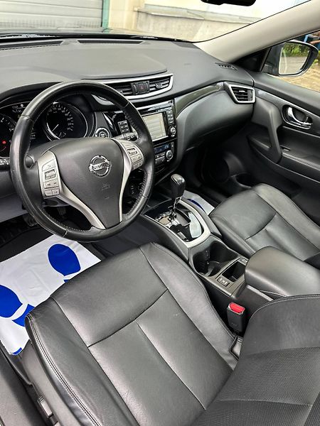 Nissan X-Trail (2014) 1.6 AT 2014 TEKNA 360 7 MIST - fotka 9 z 30