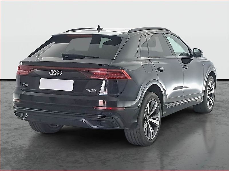 Audi Q8 (2019) 50 TDI - fotka 5 z 17
