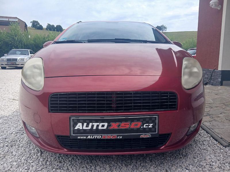 Fiat Grande Punto 1.4i 57 kW  - fotka 7 z 29