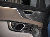 Volvo XC90 (2026) 2,0 T8  Ultra Dark - náhled 23