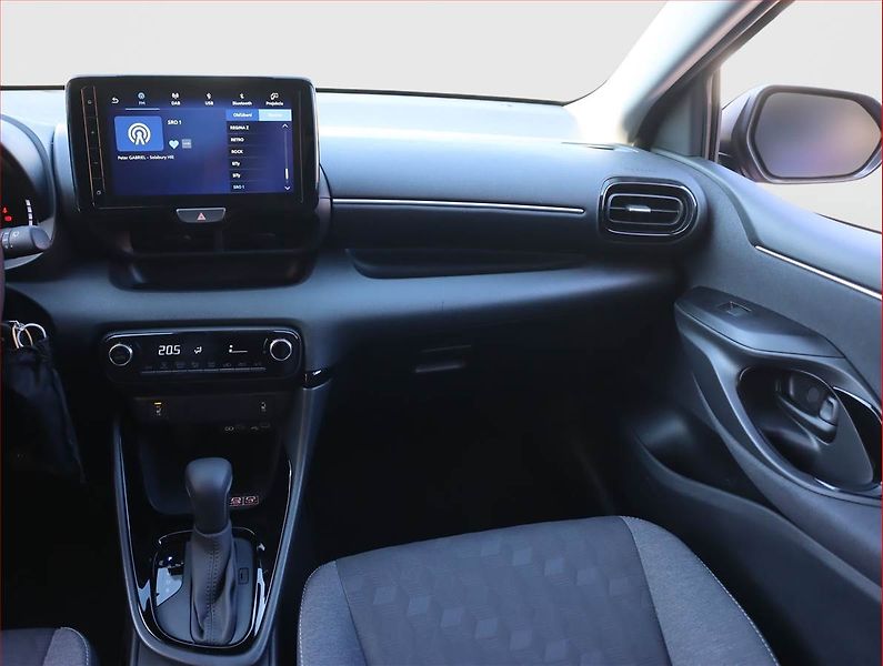 Toyota Yaris (2025) 1.5 VVT-i Hybrid - fotka 8 z 21