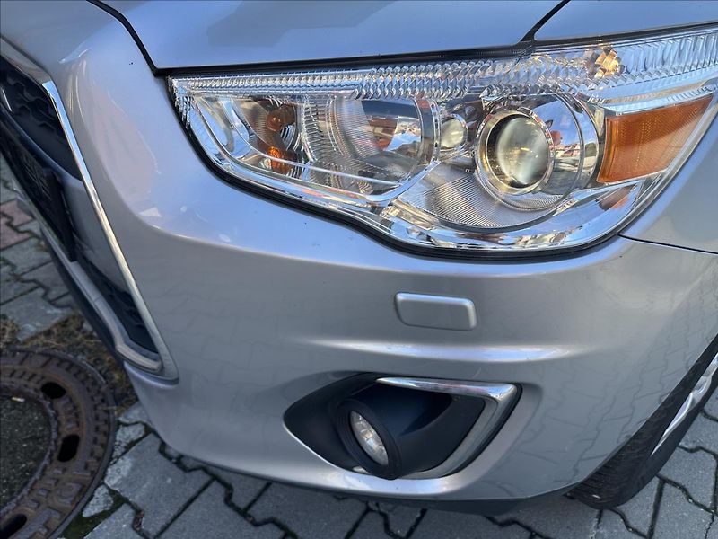 Mitsubishi ASX 1,6 - fotka 22 z 25