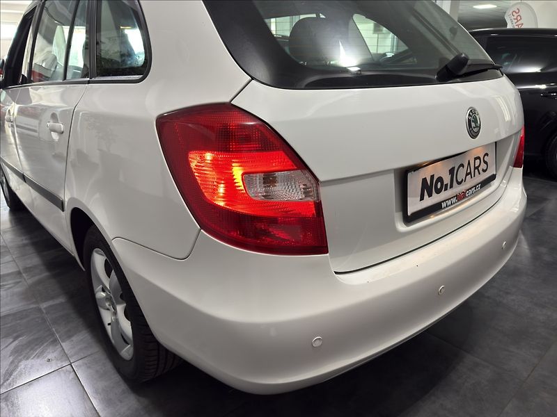 Škoda Fabia 1,2   i KLIMA TEMPOMAT ČIDLA - fotka 24 z 29