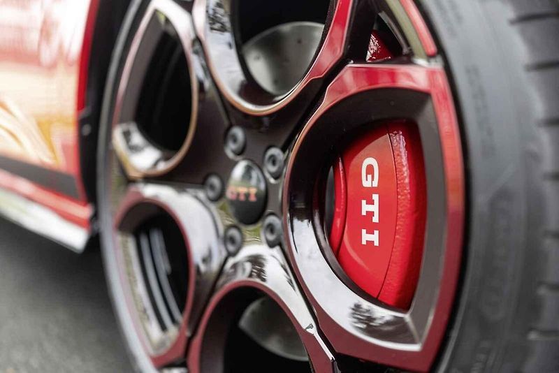 Auto je již držitelem na severní smyčce okruhu Nürburgring.