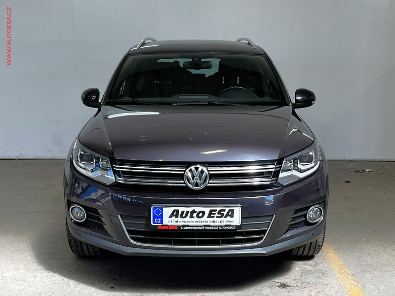 Volkswagen Tiguan (2016) 2.0 TDi, Lounge, bixen, navi - fotka 2 z 21
