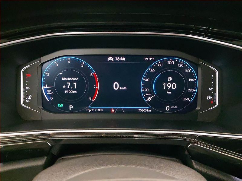 Volkswagen T-Cross (2021) 1.0 TSI - fotka 11 z 17
