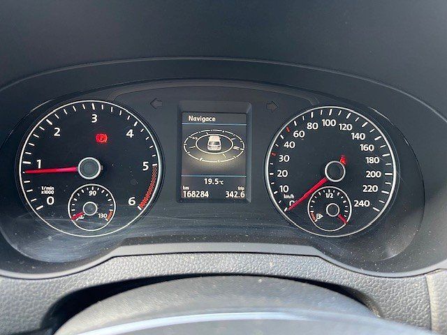 Volkswagen Sharan - fotka 15 z 15