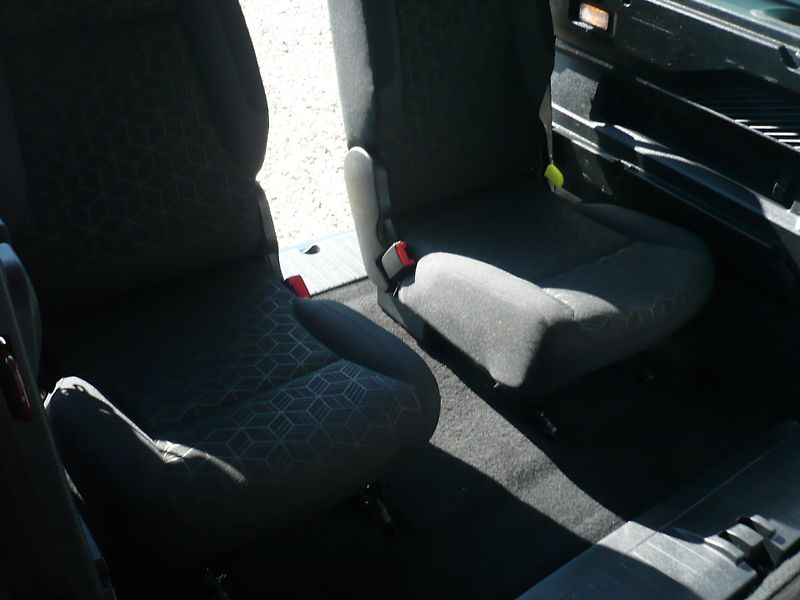 Peugeot Rifter 1.5HDI 75Kw 7Míst Klima - fotka 21 z 30