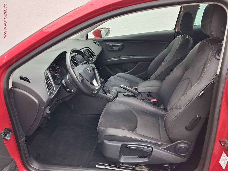 Seat Leon (2013) 1.8 TSi, FR, DSG, LED, navi - fotka 9 z 21