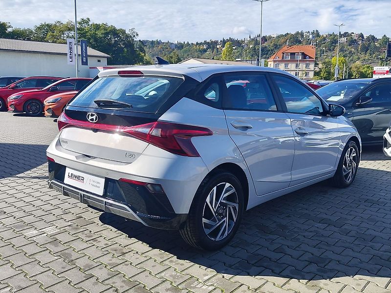 Hyundai i20 1.0 T-GDI/74kW Comfort Club AT - fotka 5 z 29