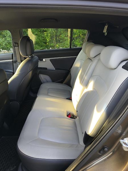 Kia Sportage (2015) - fotka 17 z 22