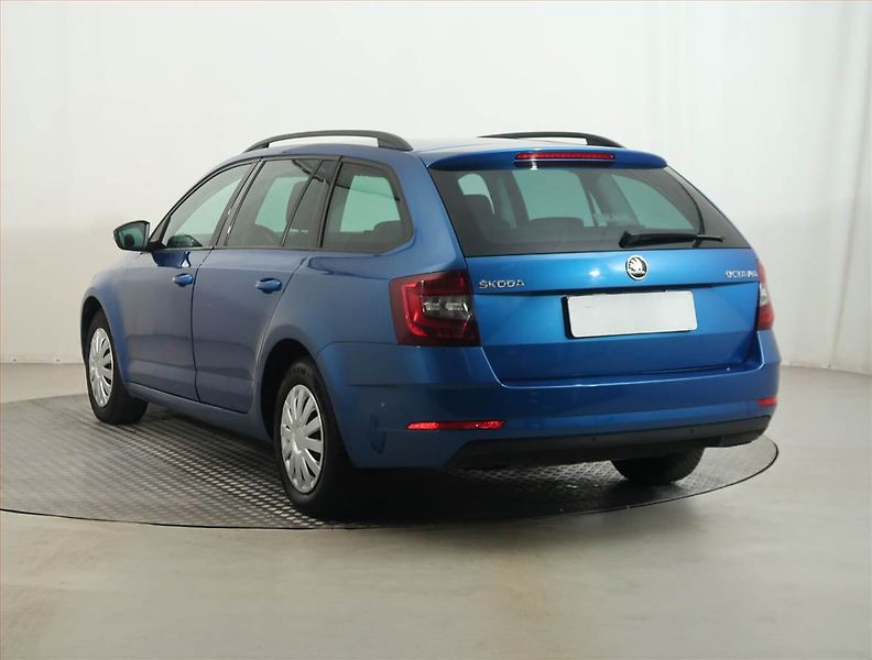 Škoda Octavia (2018) Ambition 1.6 TDI - fotka 4 z 13