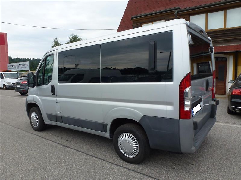 Citroën Jumper 2,2 HDI 6 rychlostí, Klimatiza - fotka 12 z 45