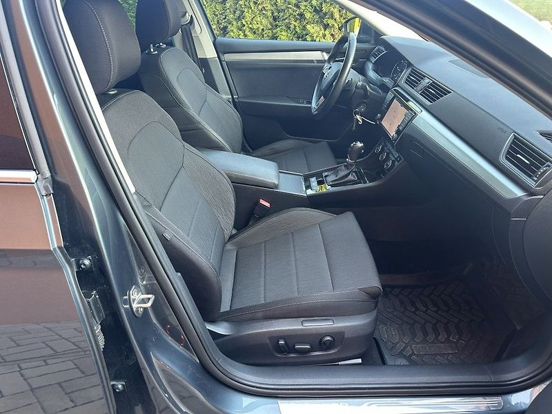 Škoda Superb 2.0 TDi 140kW 4x4 serviska - fotka 27 z 29