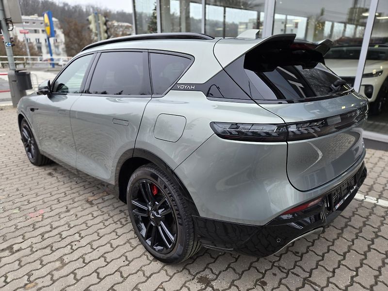Voyah FREE 318 REV (2025) REV 318 AWD Hybrid - fotka 7 z 18
