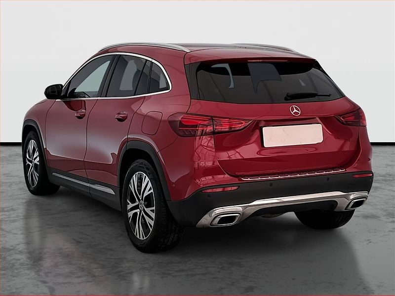 Mercedes-Benz GLA (2024) 200 d 4MATIC - fotka 4 z 22