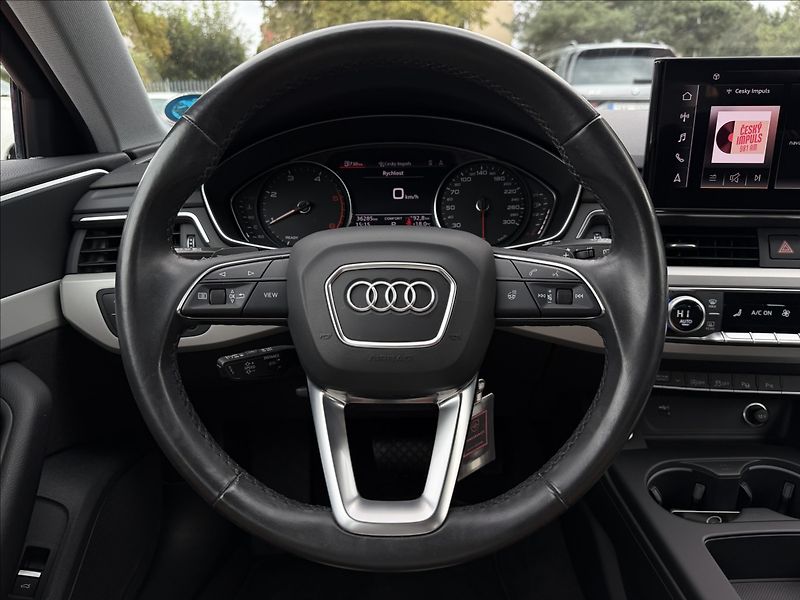Audi A4 Avant 40 tdi quattro S-trinic - fotka 13 z 27
