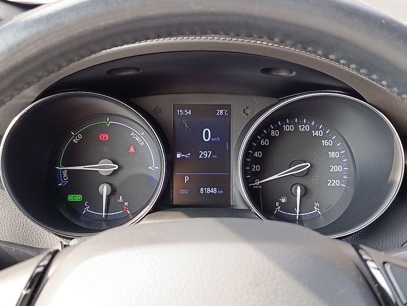 Toyota C-HR 2.0HEV PREMIERE ČR 1.MAJITEL - fotka 22 z 35
