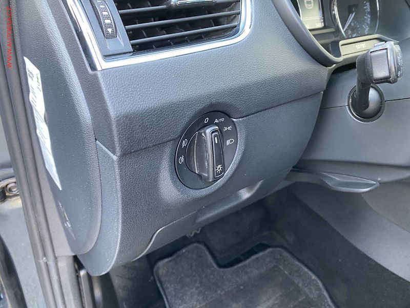 Škoda Octavia (2016) 2.0 TDi, Joy, bixen - fotka 14 z 16